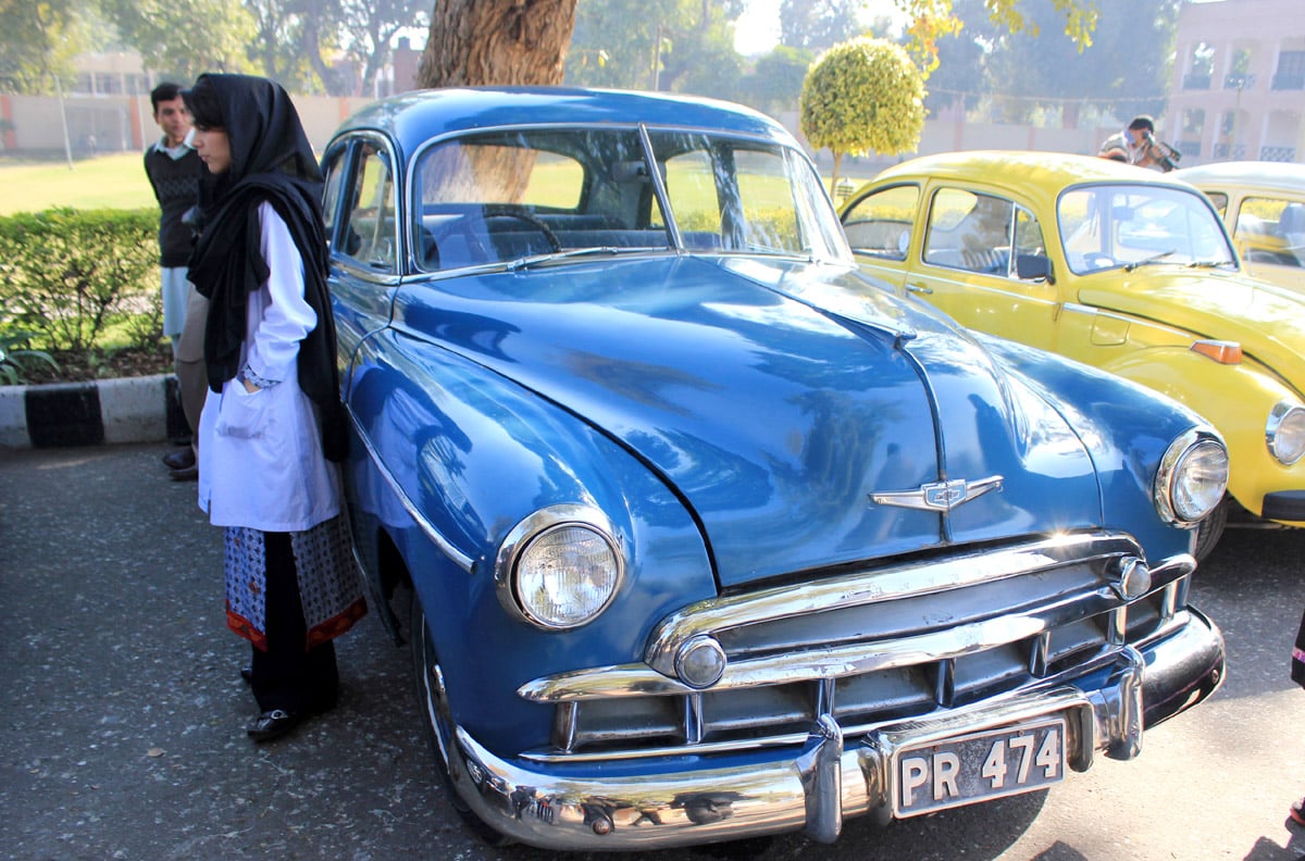 old car for sale in pakistan